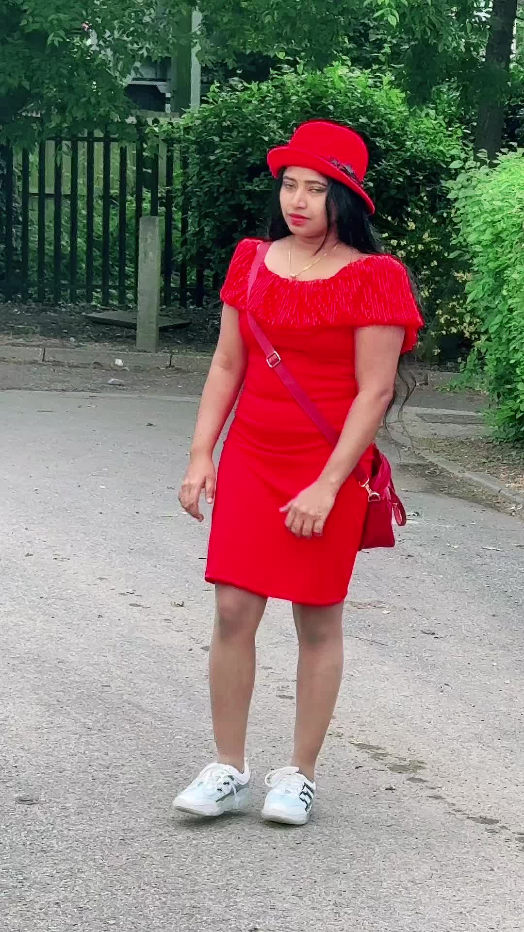 @annedeepika