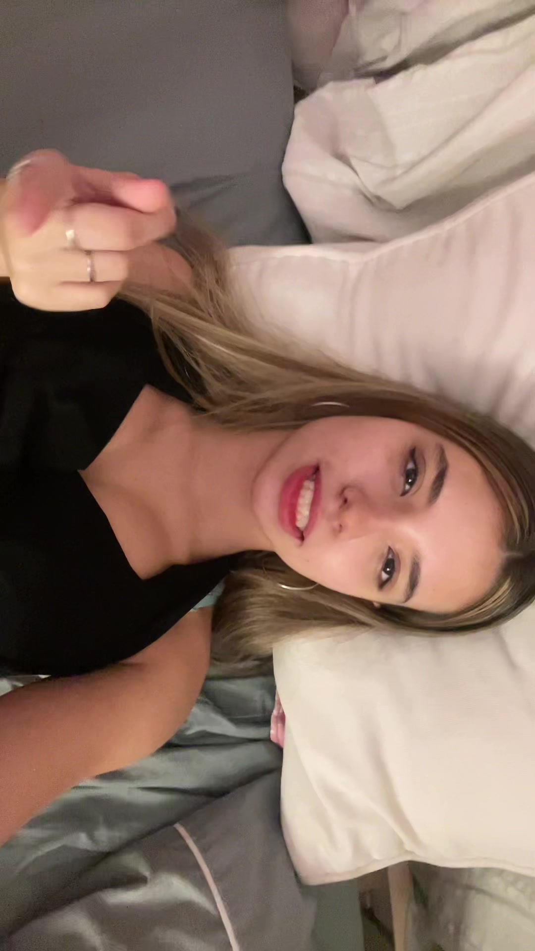 @Cami