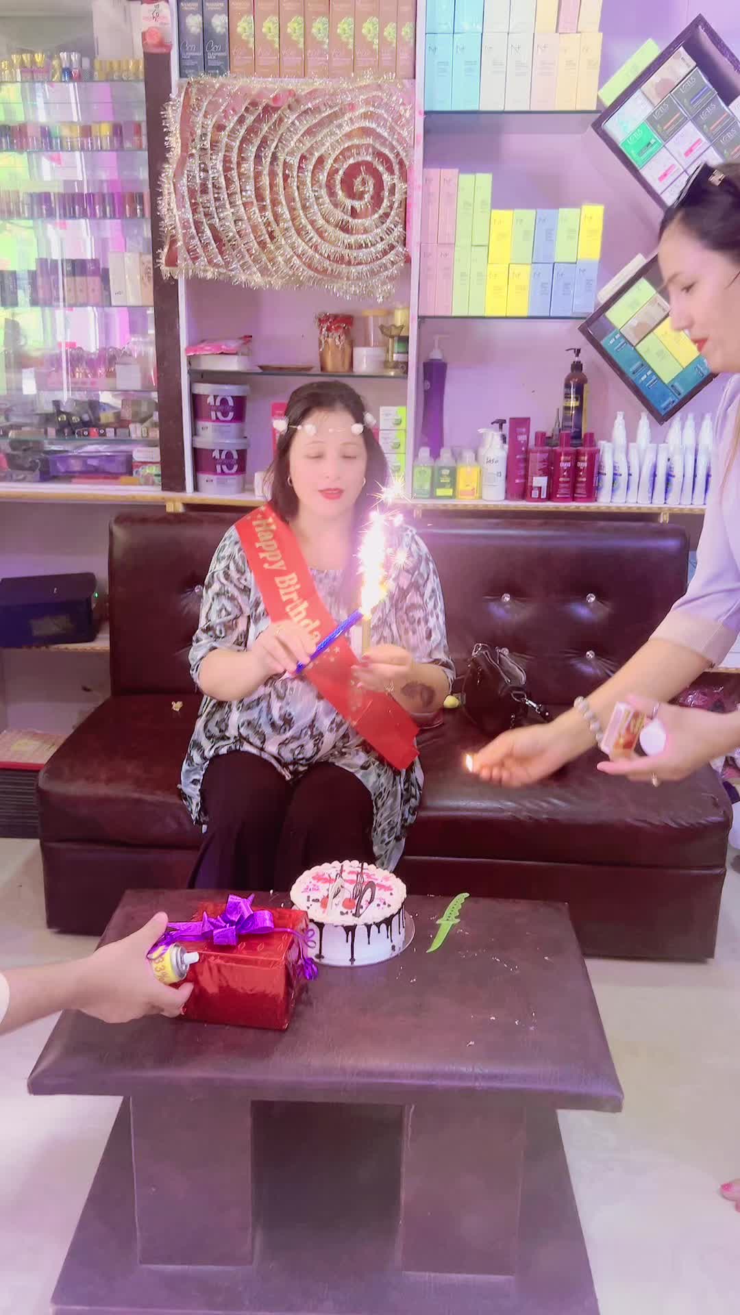 @Junu Aesthetic center