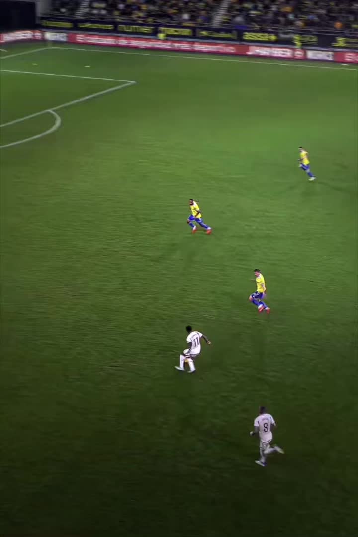 @Fotball