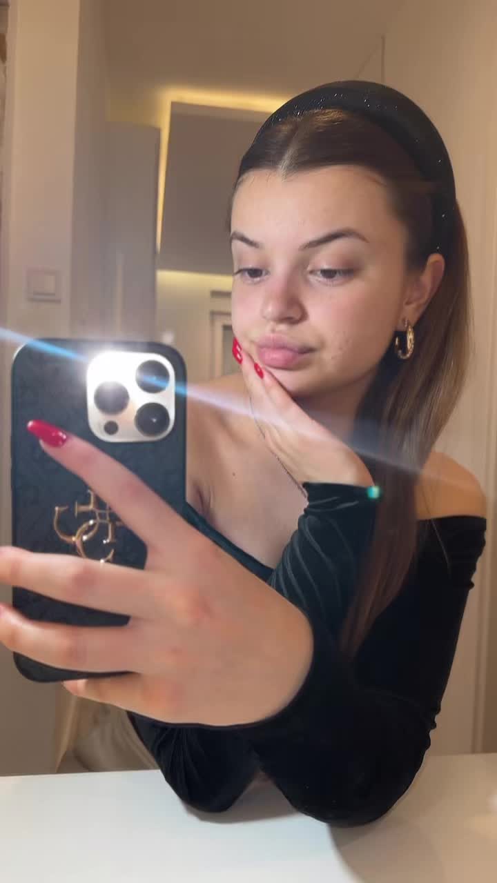 @𝓀𝒶𝓉𝒶𝓇𝒾𝓃𝒶👸🏽