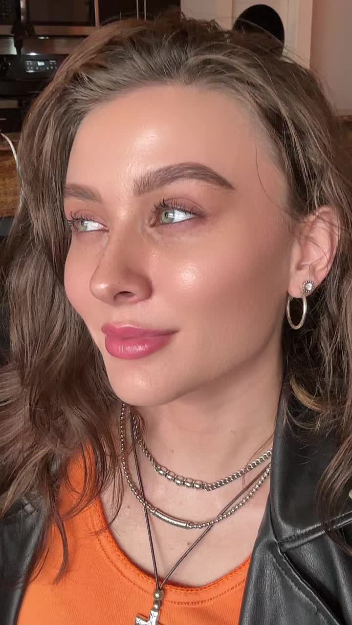 @Veronica Sinful