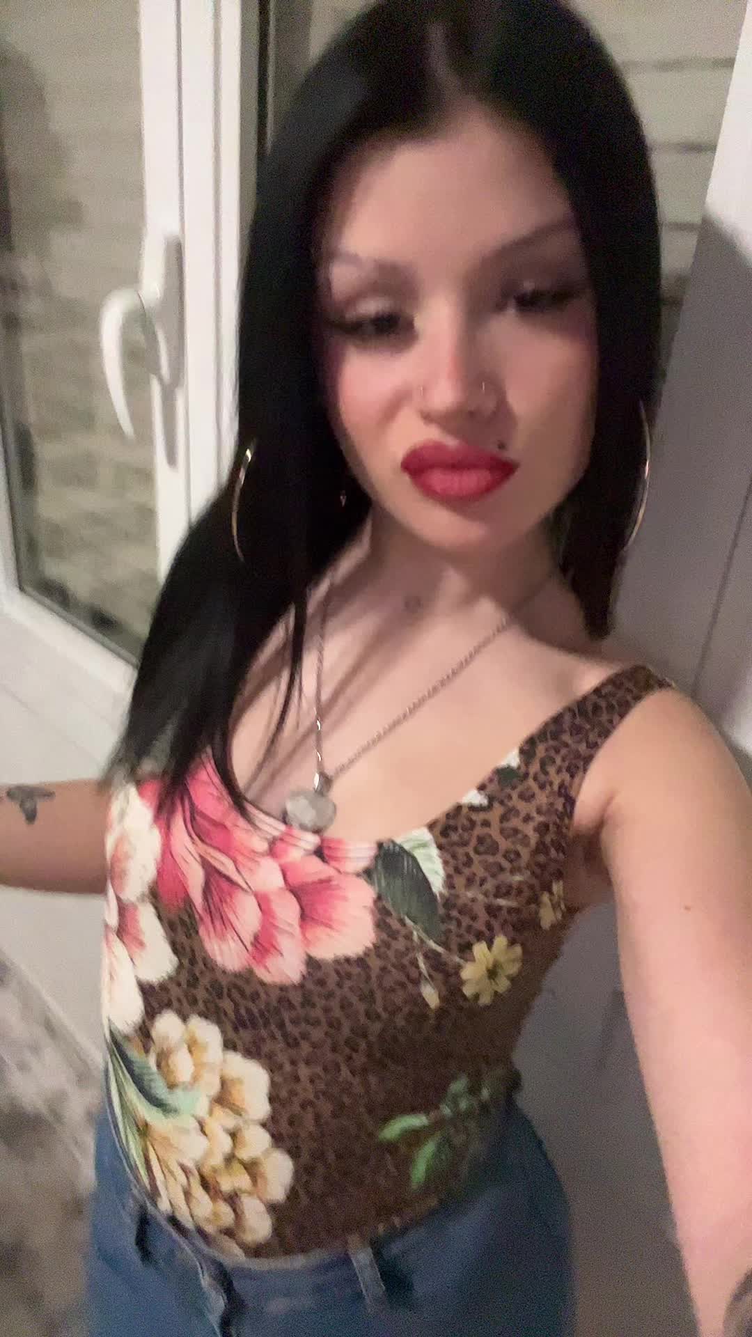 @N4yyy