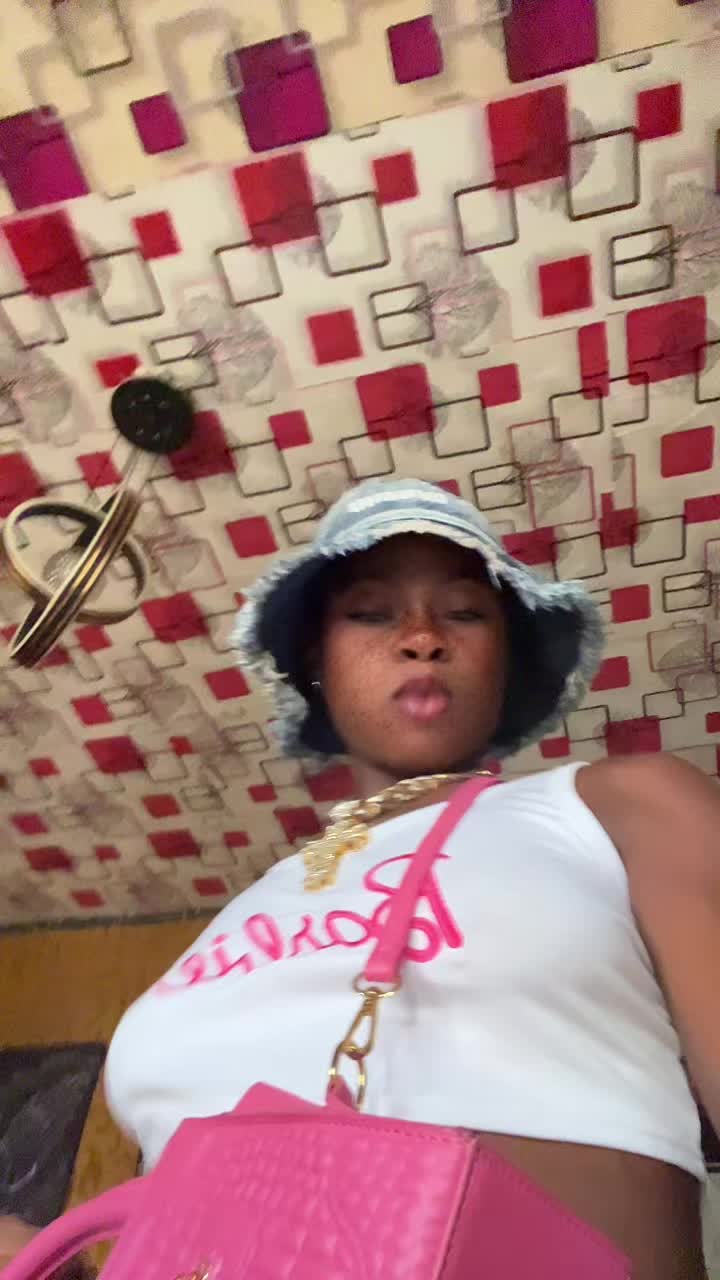 @nightweargirl