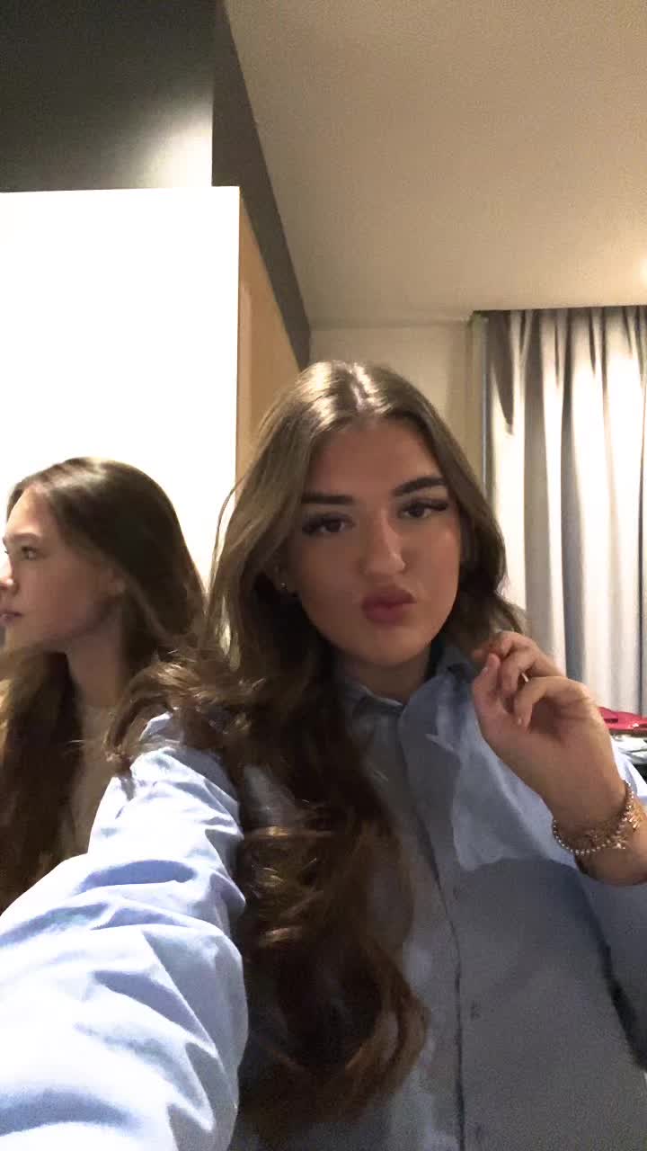 @I Z Z Y 🩶