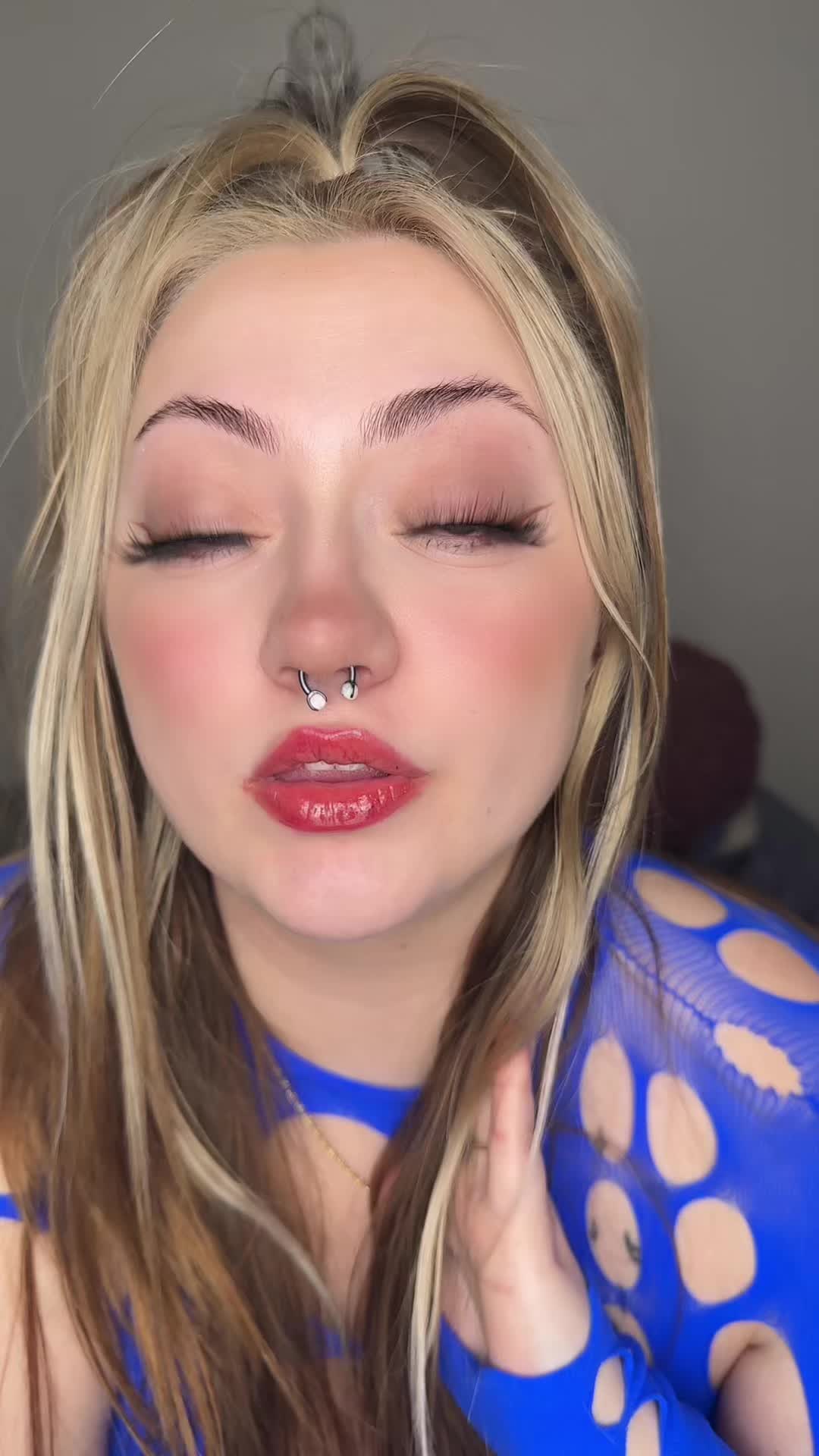 @StrawberryKween