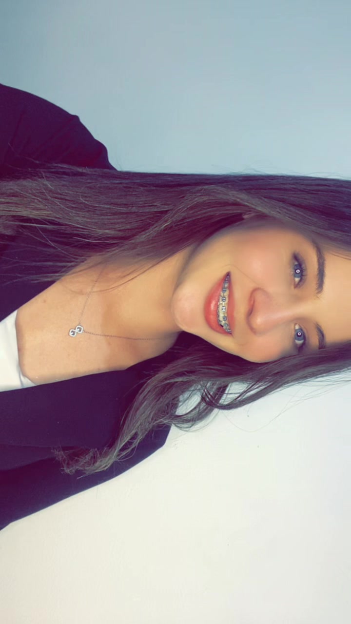 @𝒀𝒆𝒏𝒊𝒇𝒆𝒓𝑪𝒐𝒓𝒐𝒏𝒂𝒅𝒐