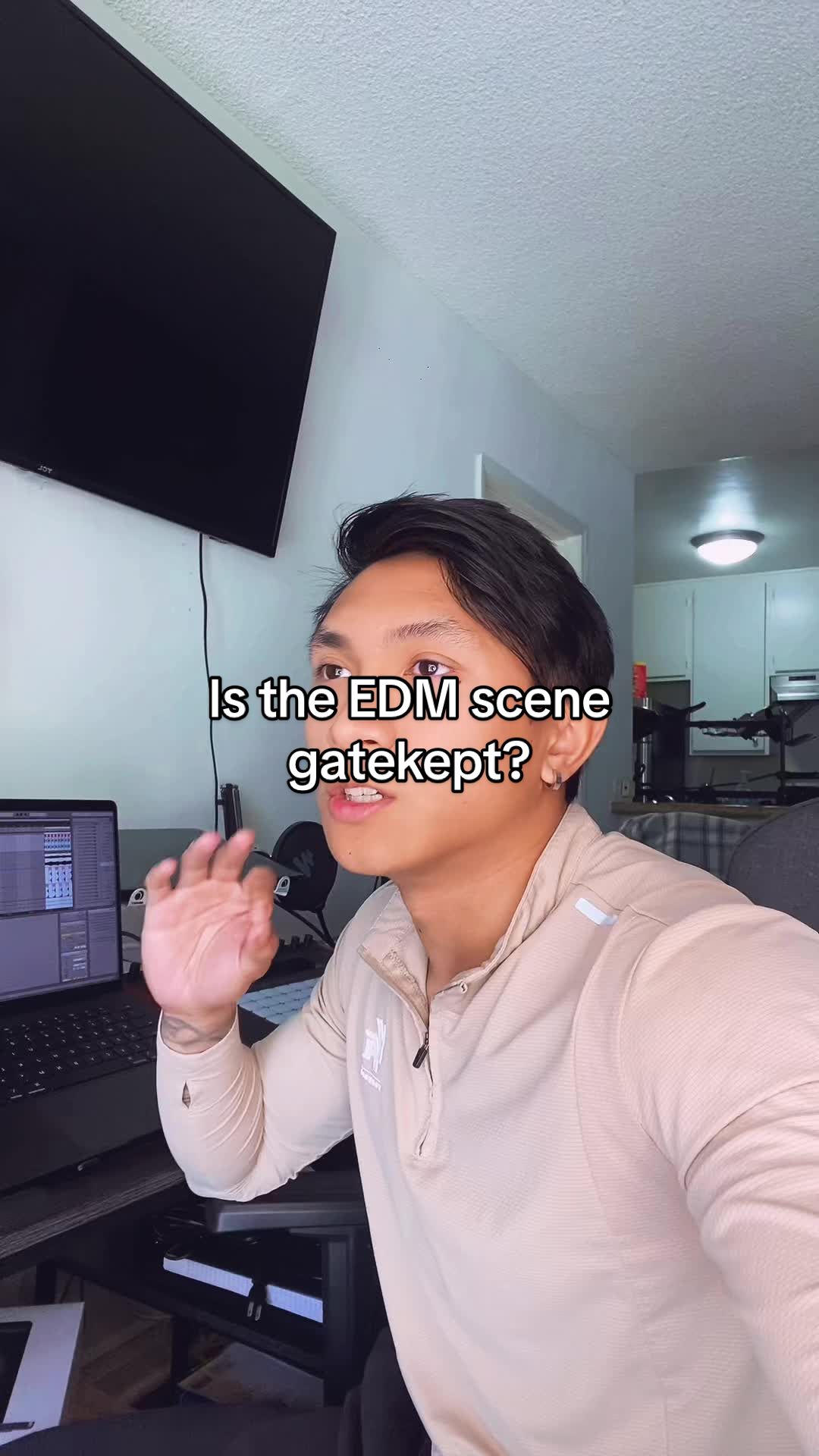 @👑 BASS BAE DANIEL