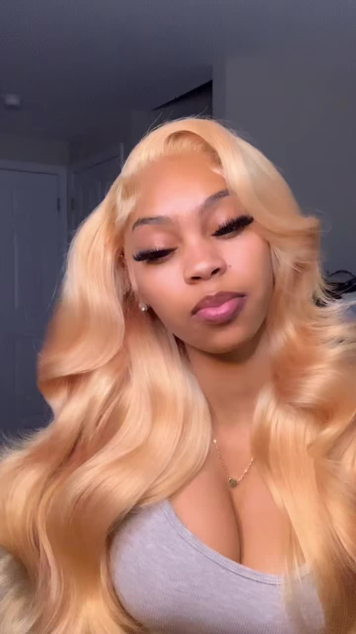 @Dollya