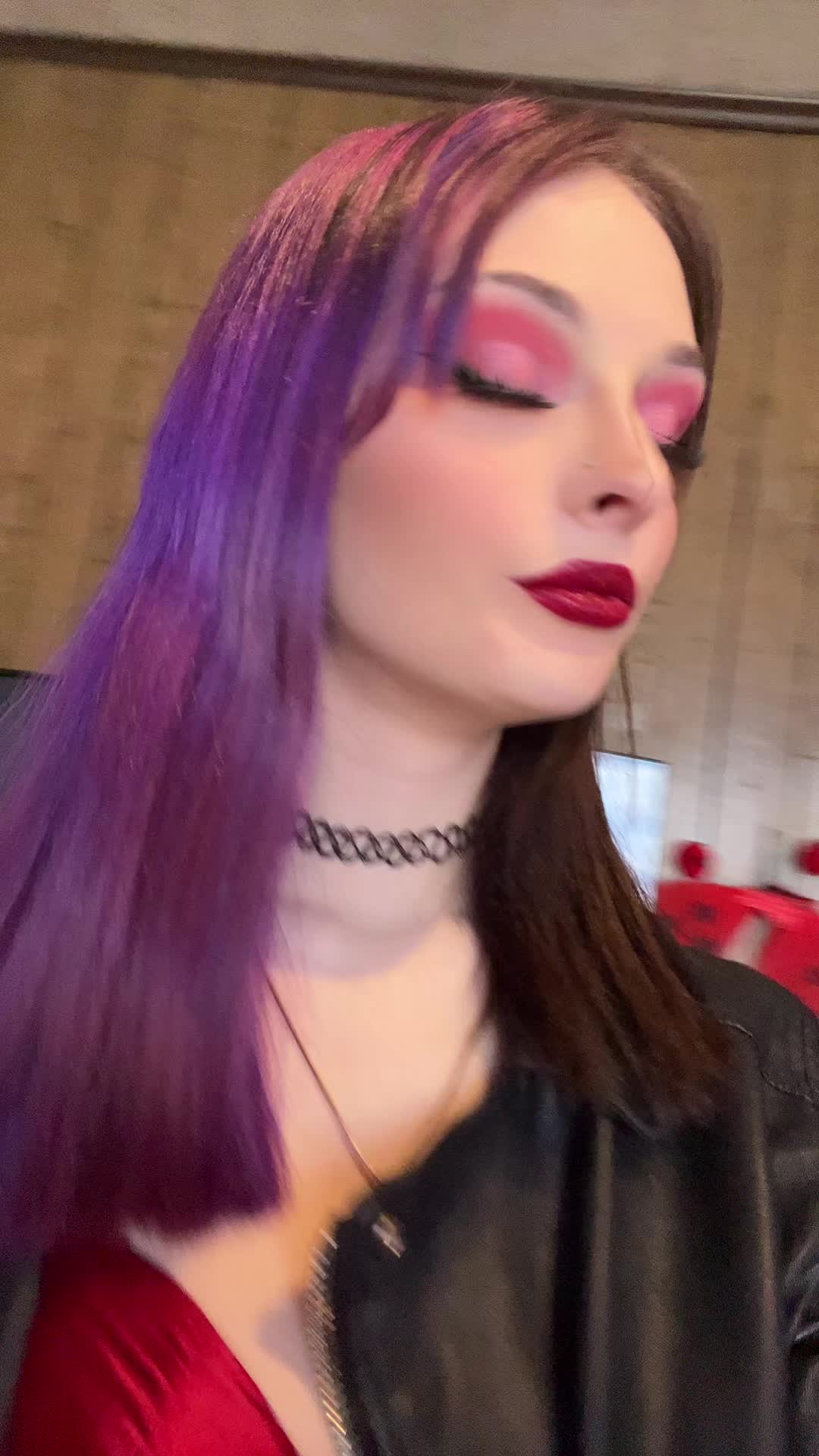 @lexi⛓️🍒🖤