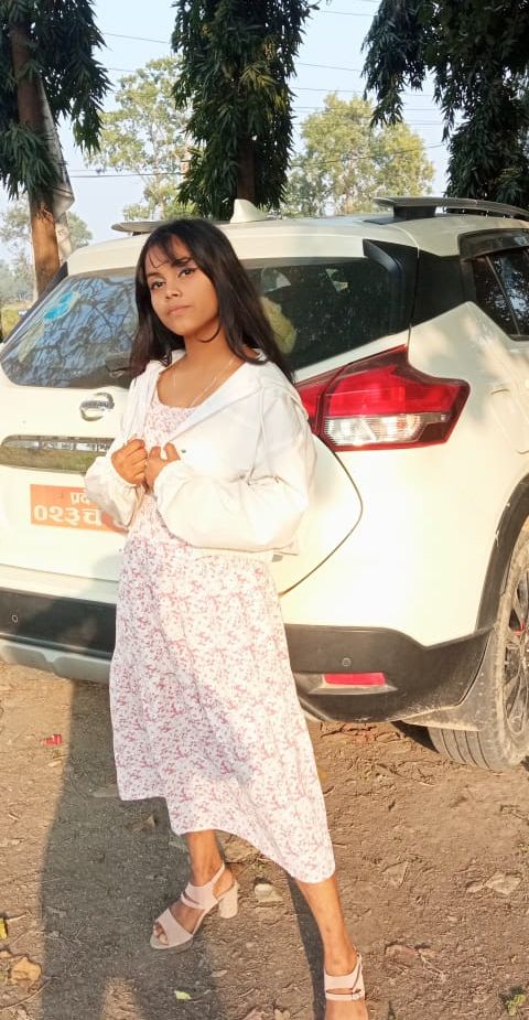 @Riya Mandal(  🖤. )