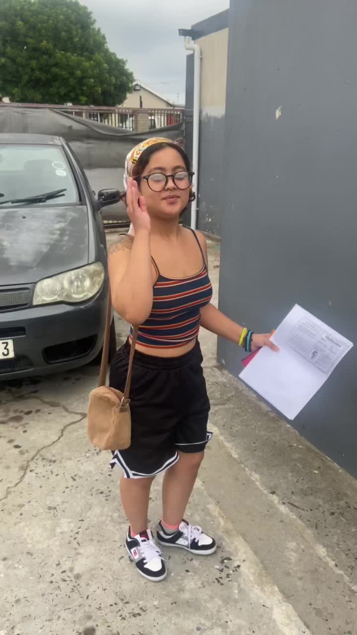 @curly chlo&euml;