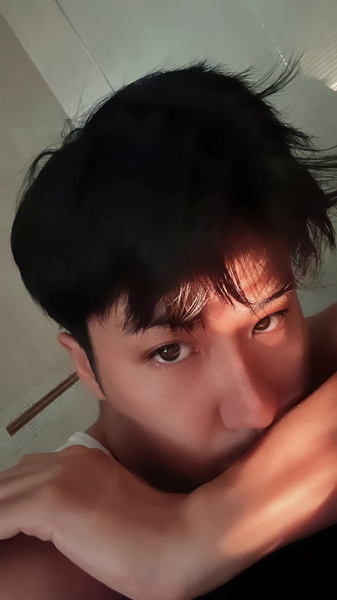 @Kris
