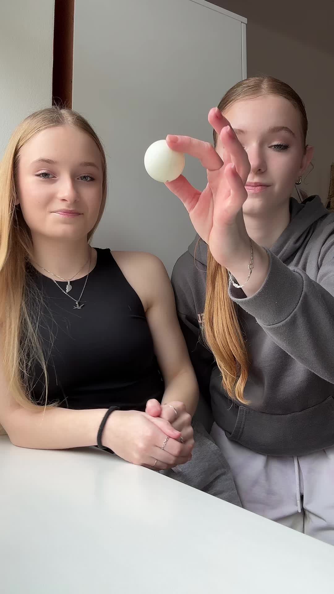 @Denisa