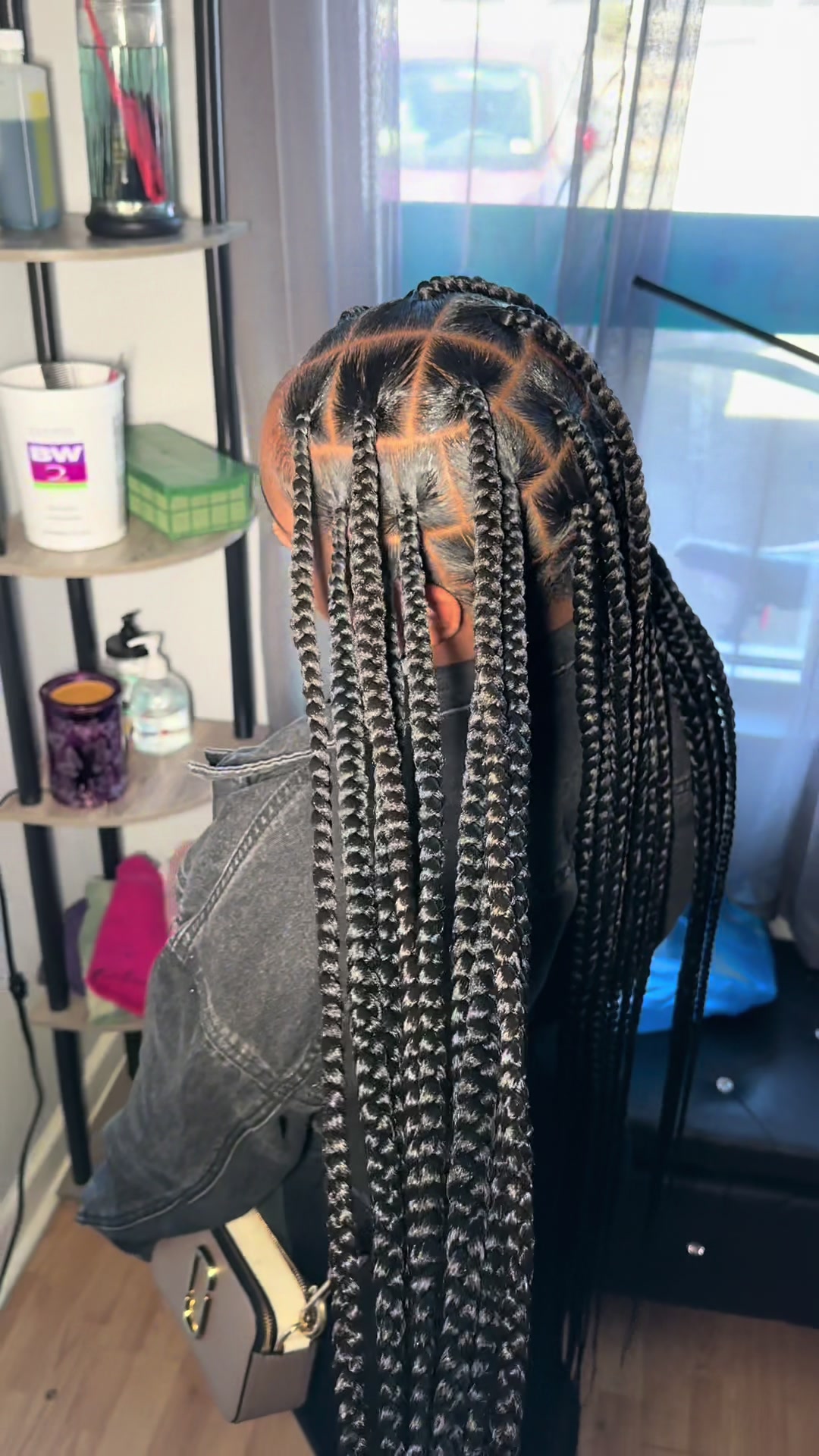 @Hairbylishaa