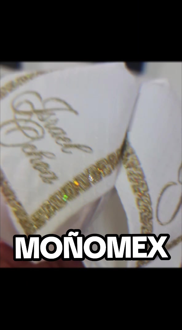 @Mo&ntilde;omex RG