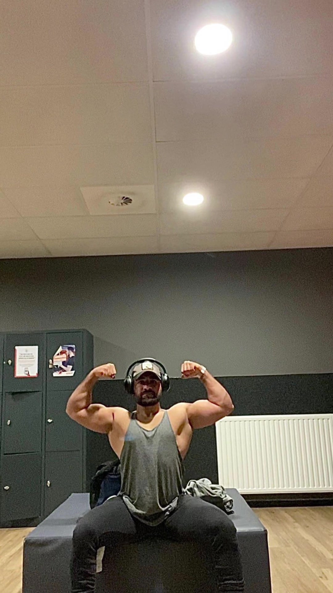 @Khan95