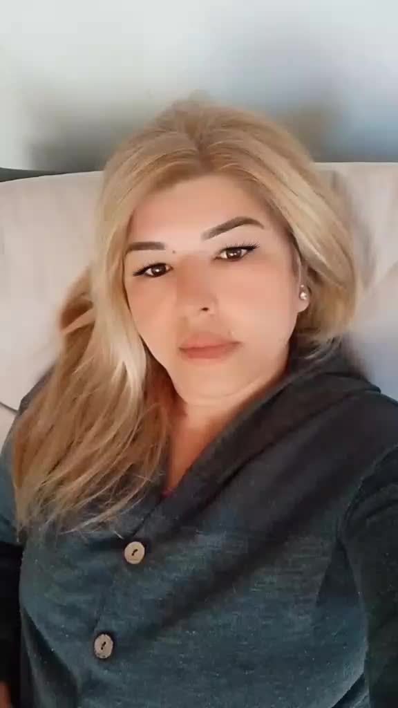 @Ayşe &Ouml;zyılmazel