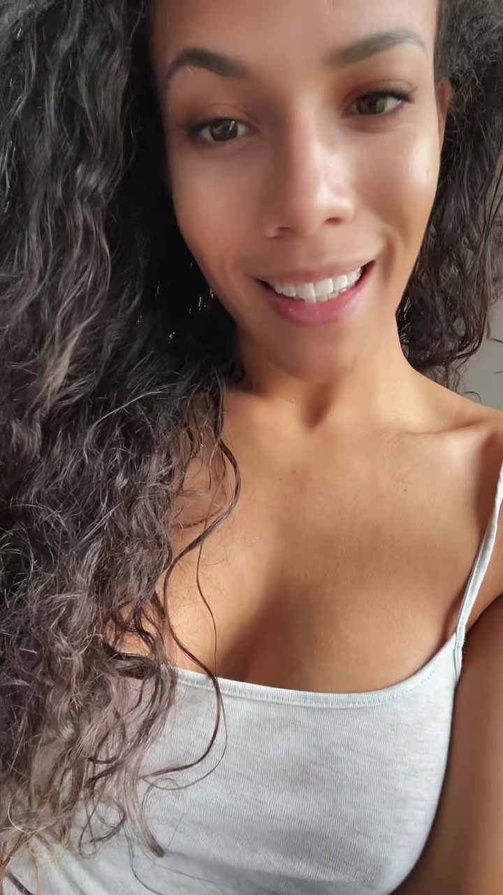 @dianalawrence__