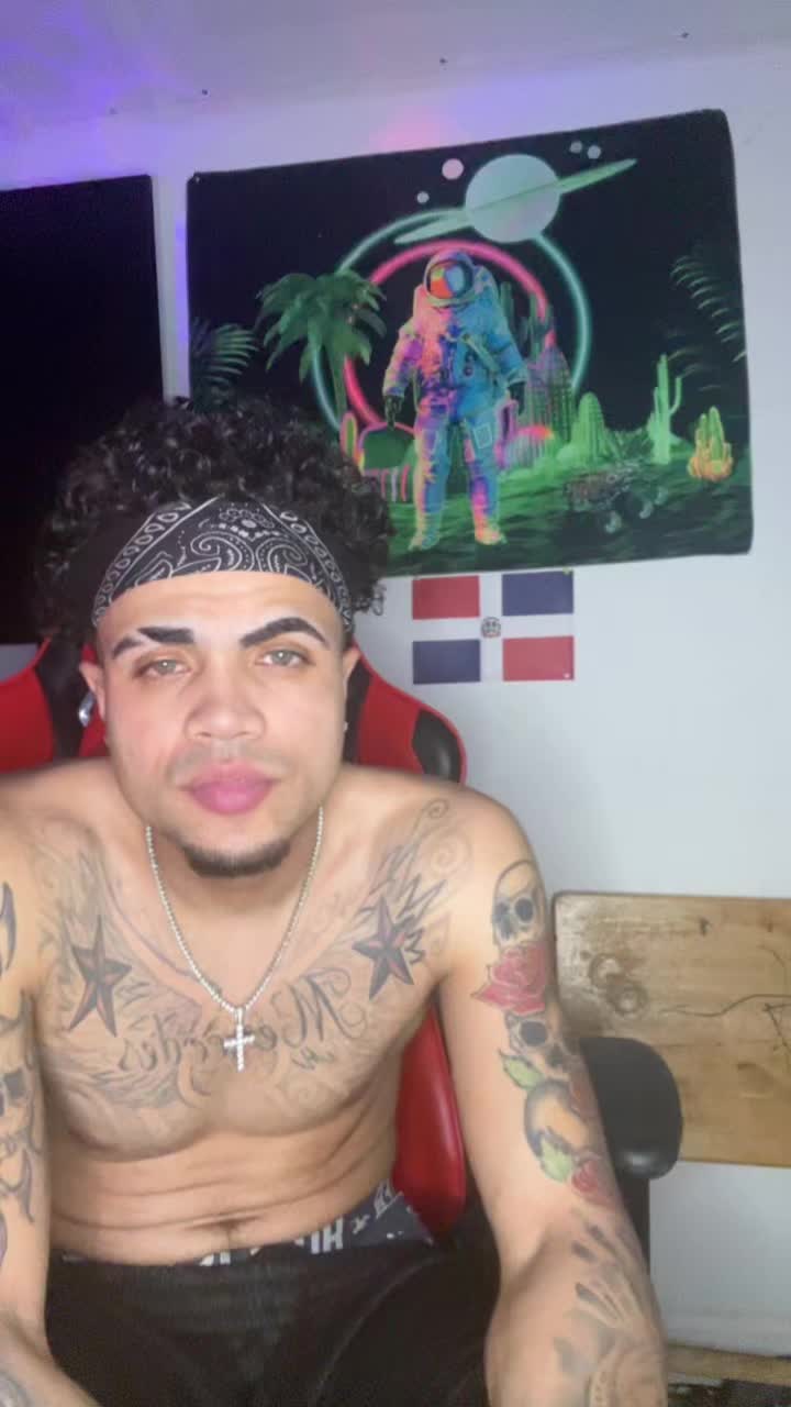 @🖤LightSkinJayden🇩🇴🖤