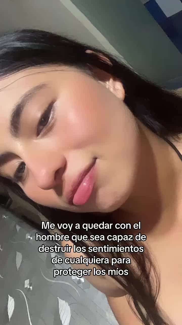 @Emily Lozano🦋