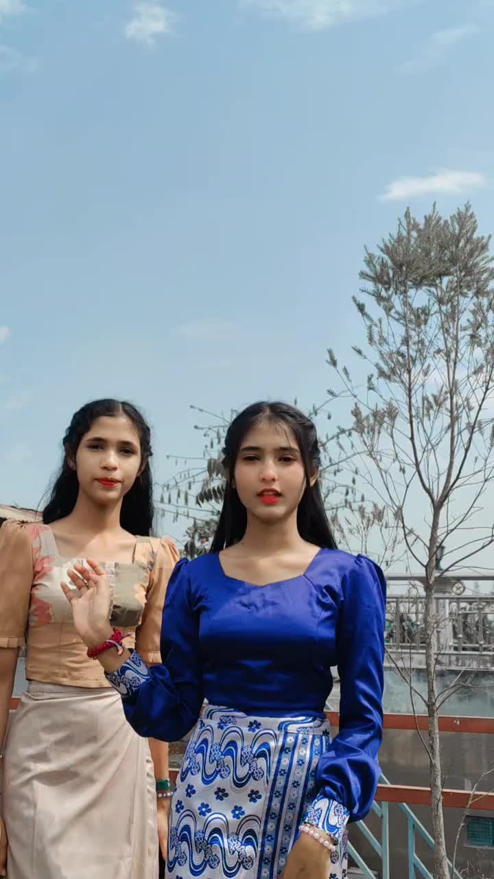 @su myat thu132