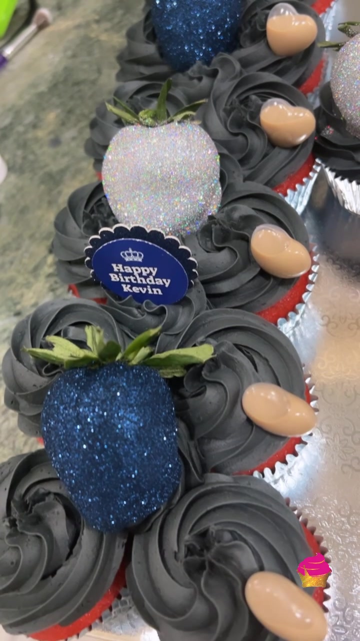 @Cupcakesbymonah