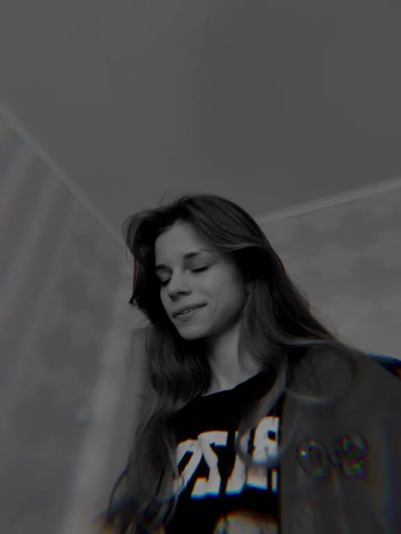 @Daria🌙