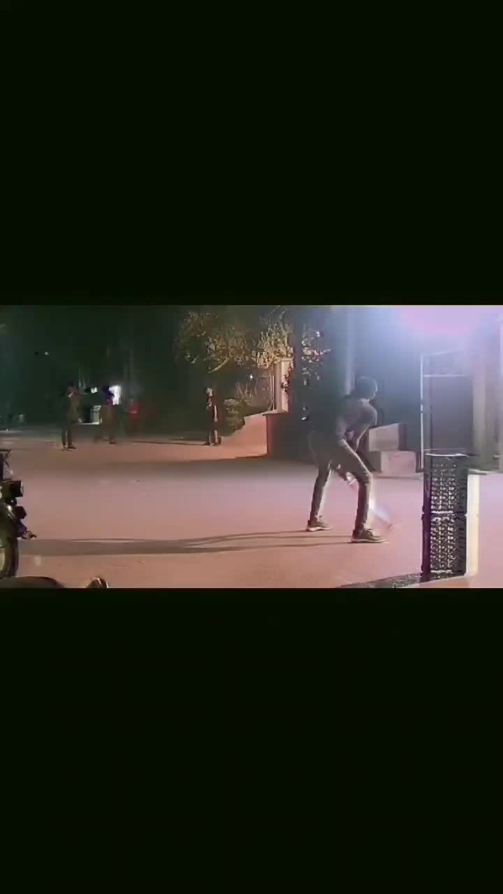 @m_saqlain2418