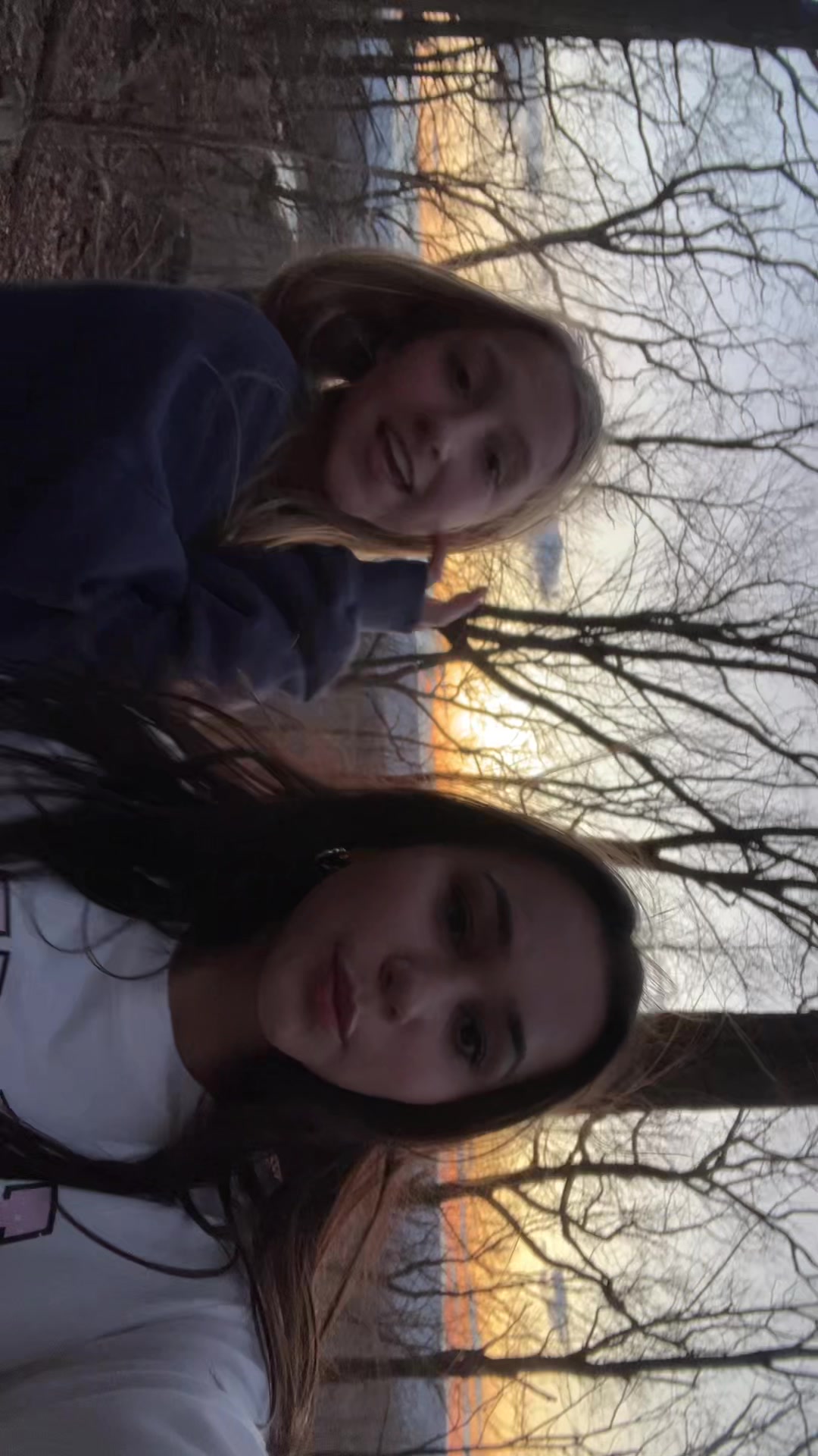 @lili
