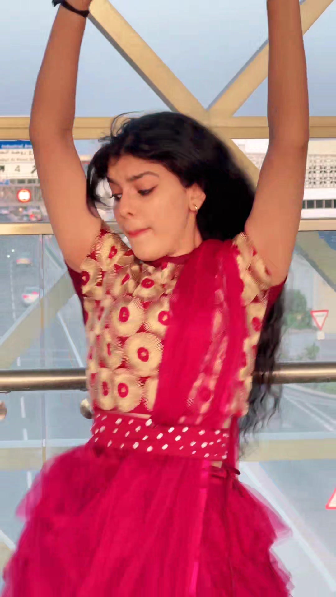 @Poojaaaas