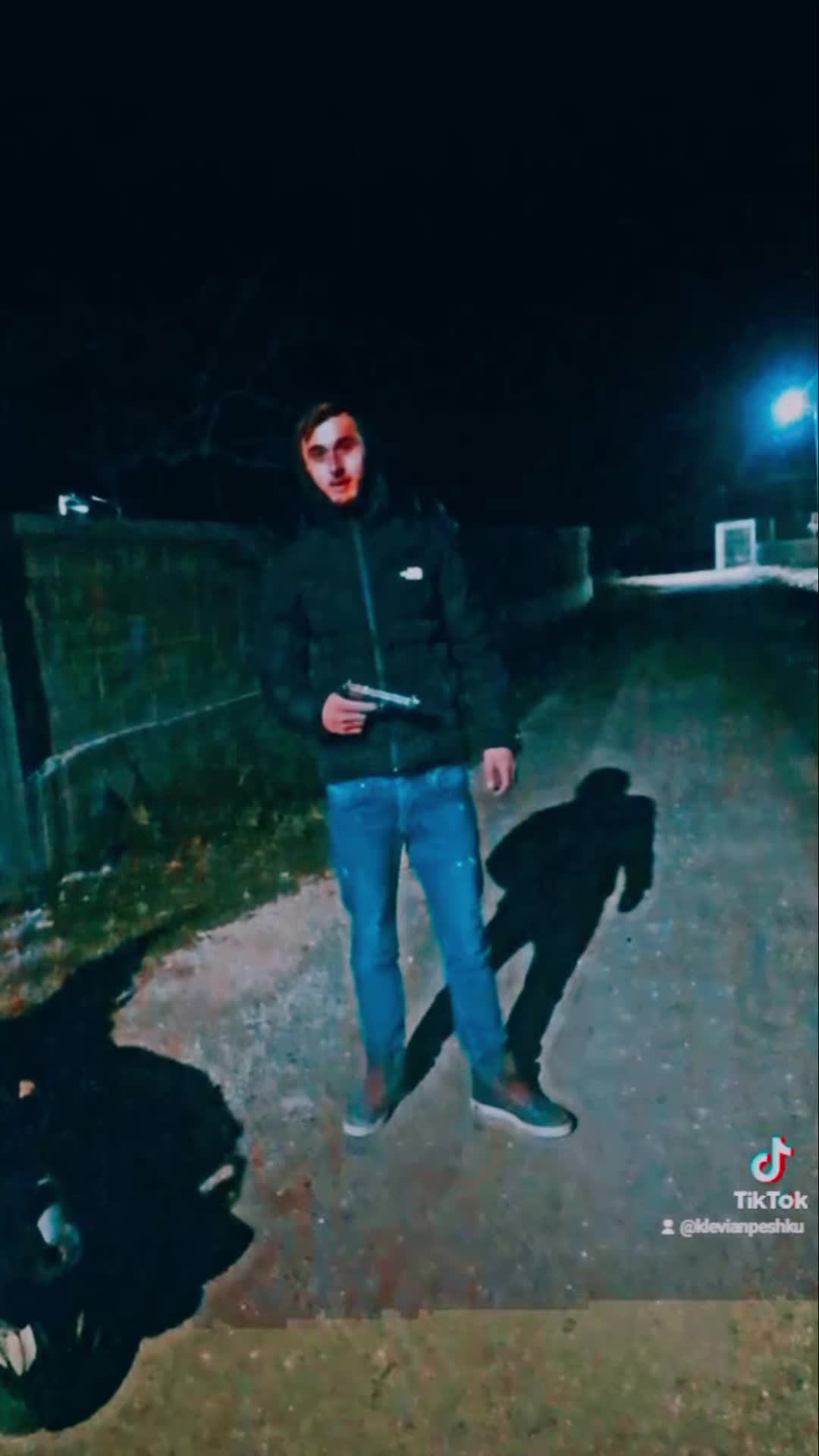 @ķĺ&eacute;v&iacute;