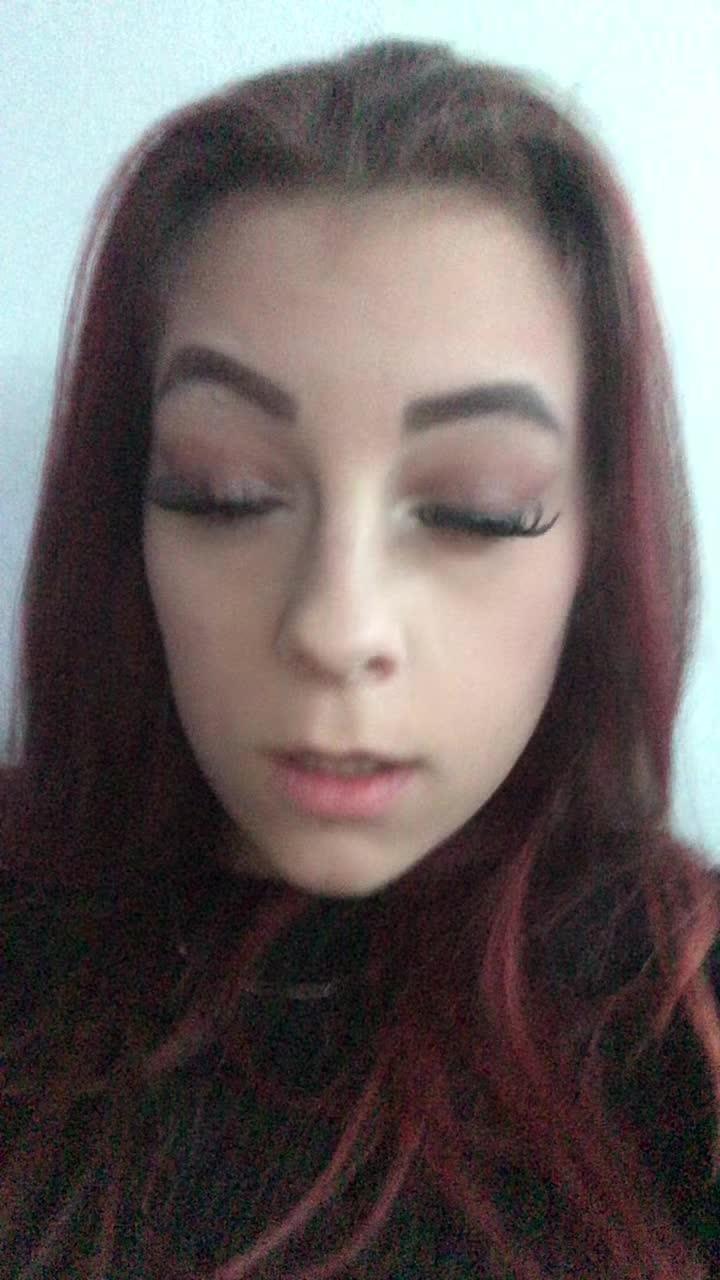 @Elinka🤔
