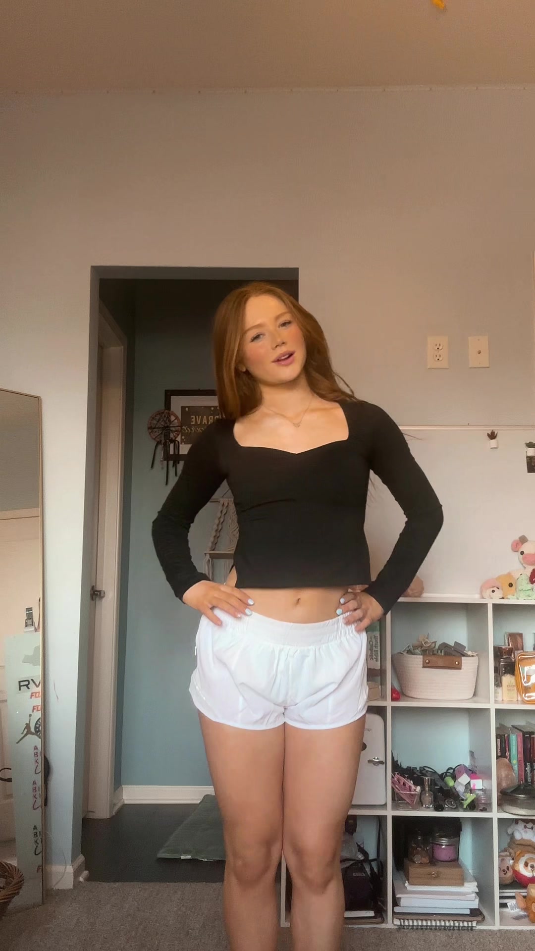 @_cailyn_