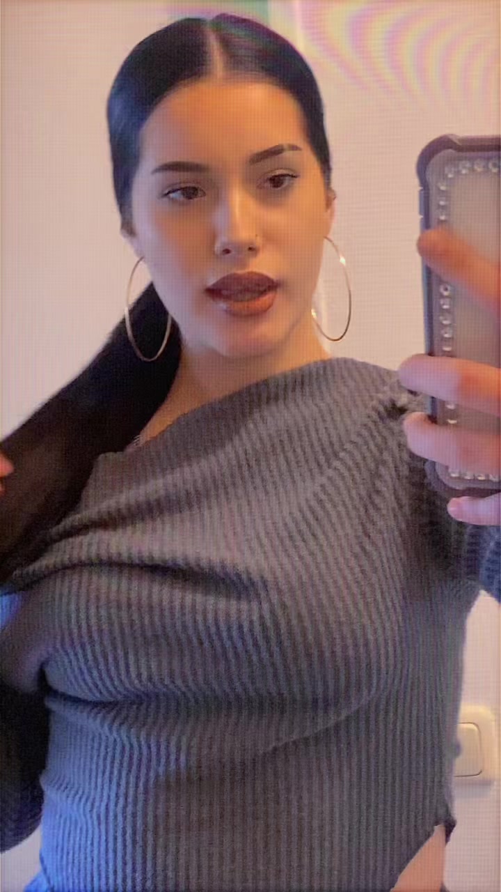 @🖤