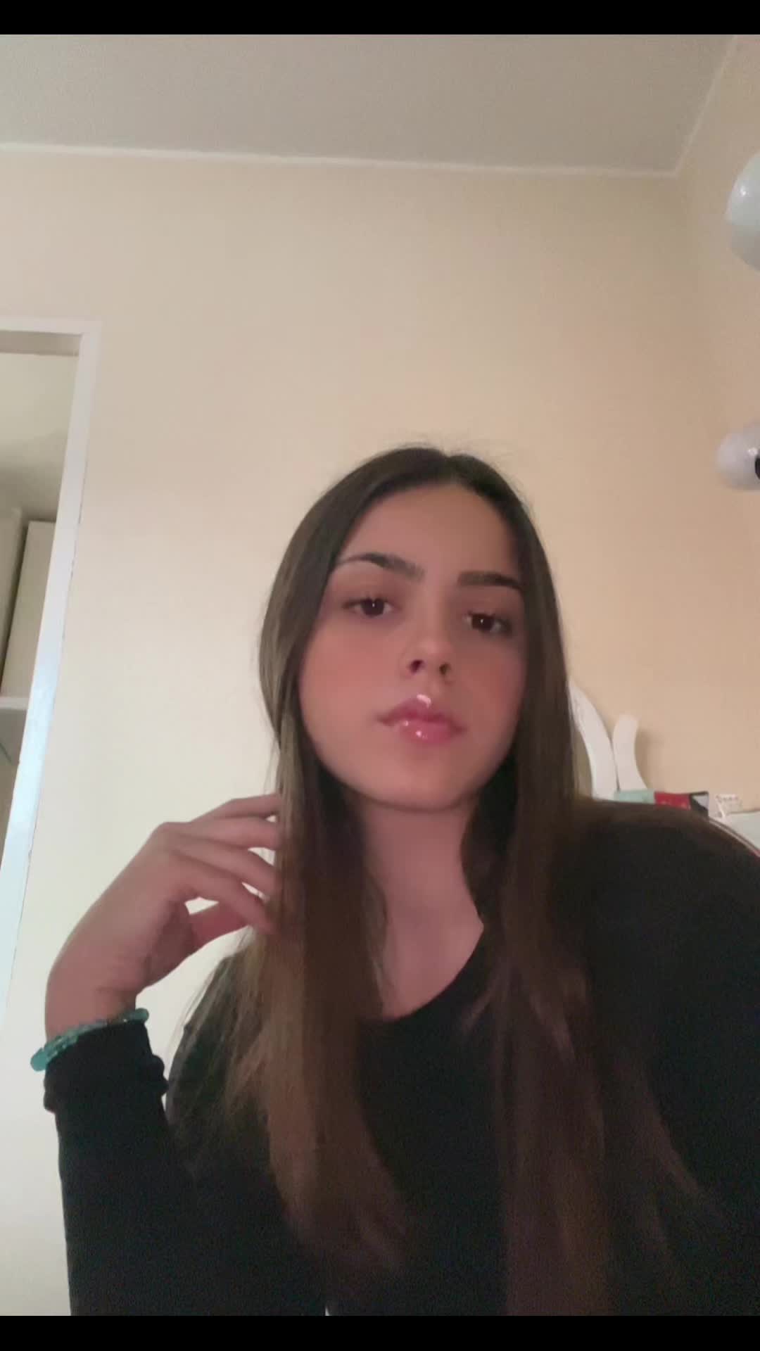 @Andjela