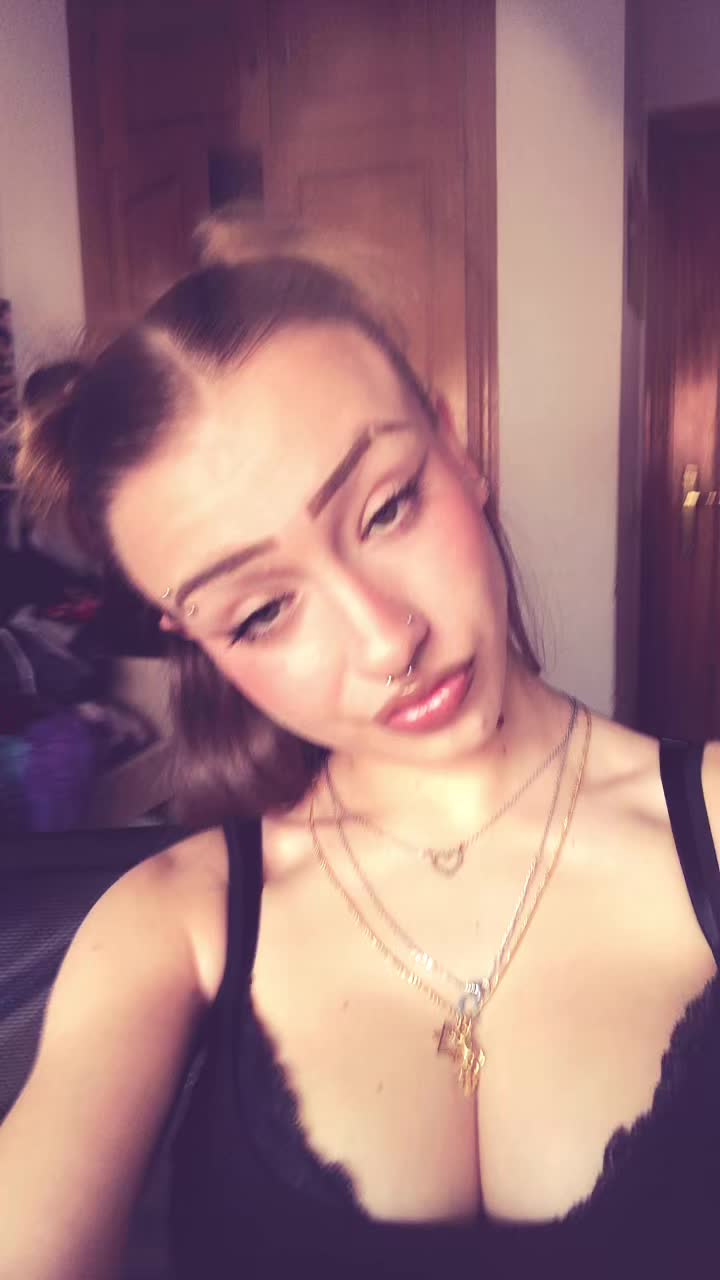 @lachikavampira