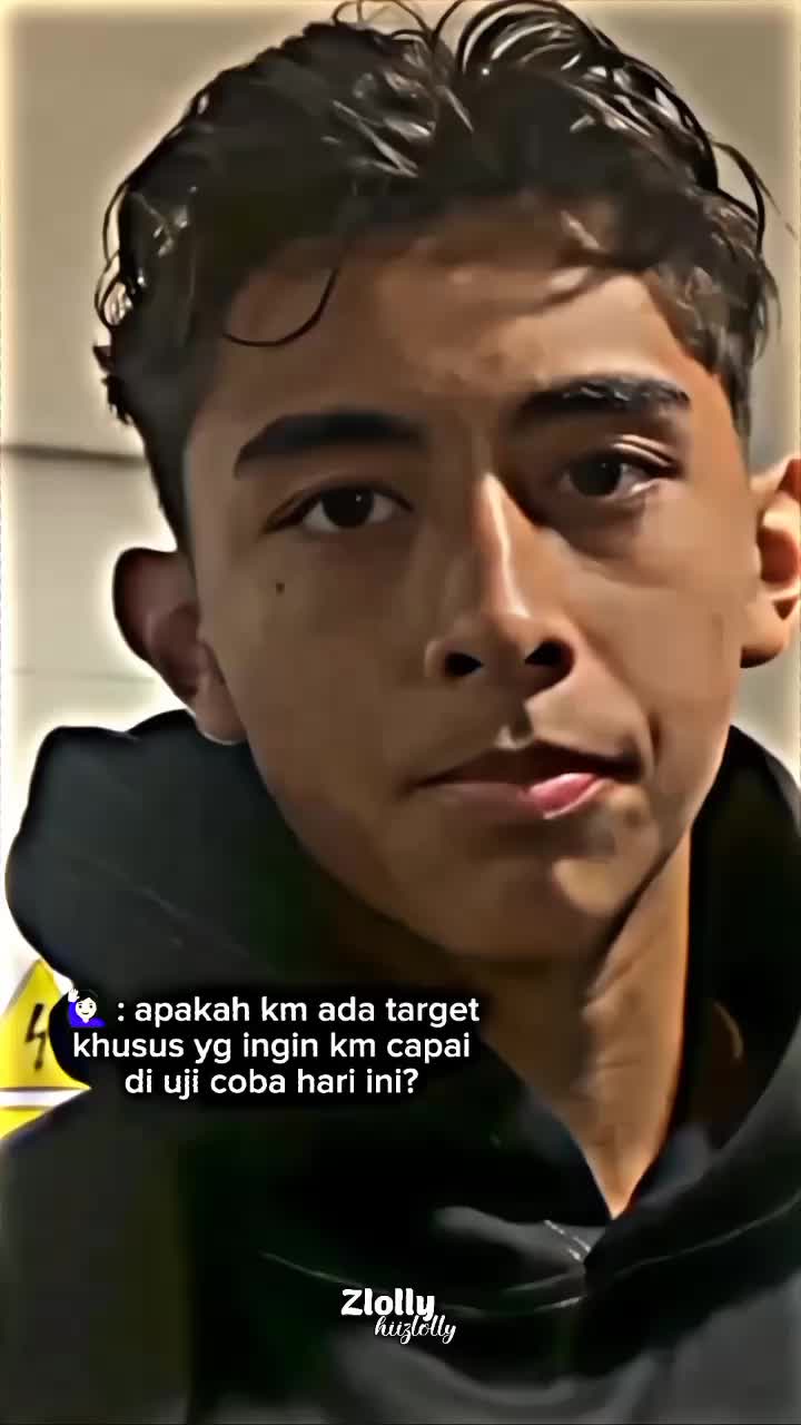 @𝐙𝐥𝐨𝐥𝐥𝐲 🪐