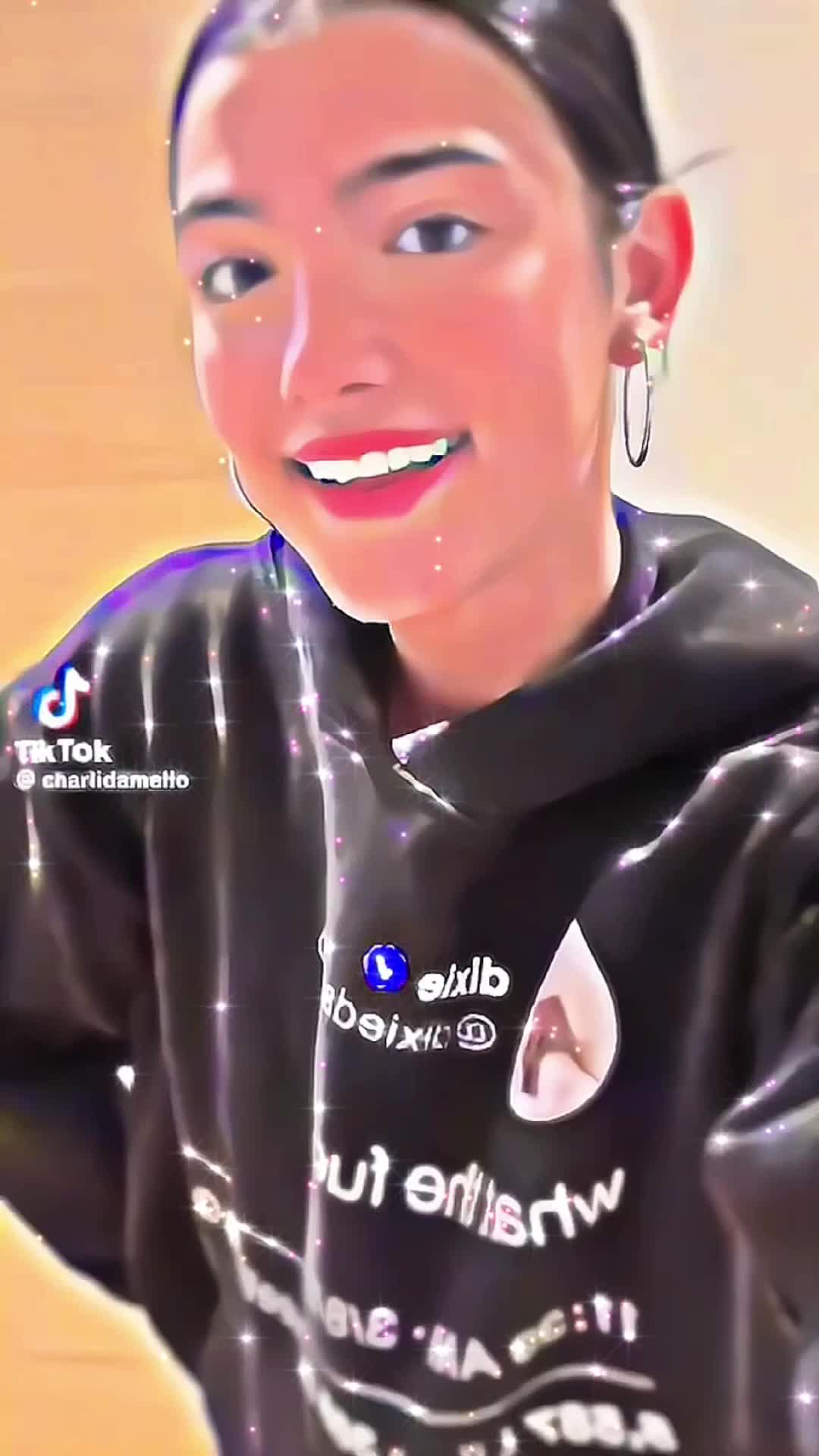 @𖤐۪ &middot;