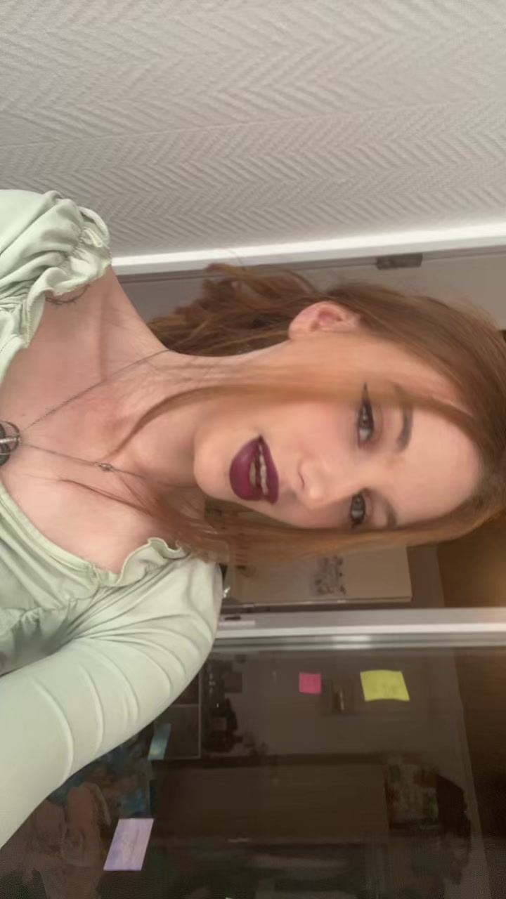 @L&eacute;a ✝️