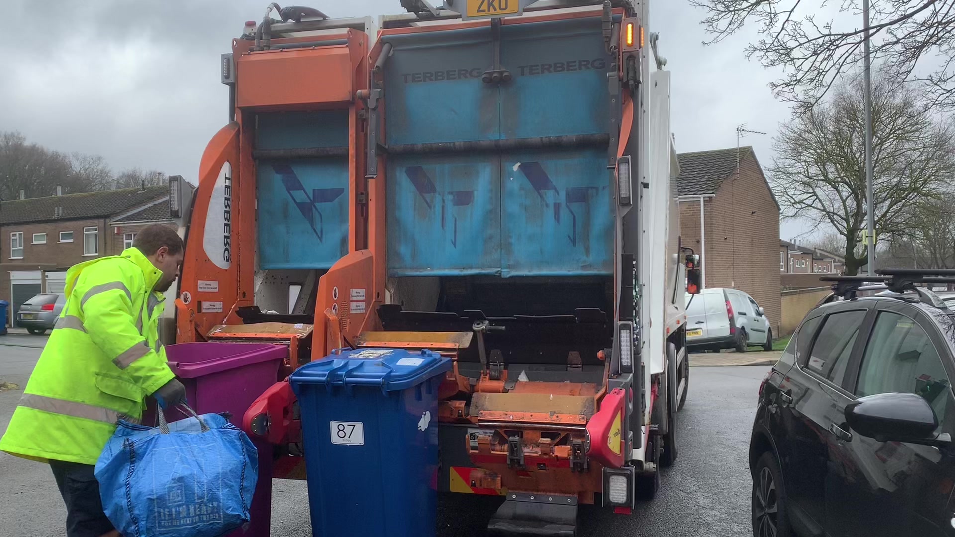 @Bin Lorries of Tamworth