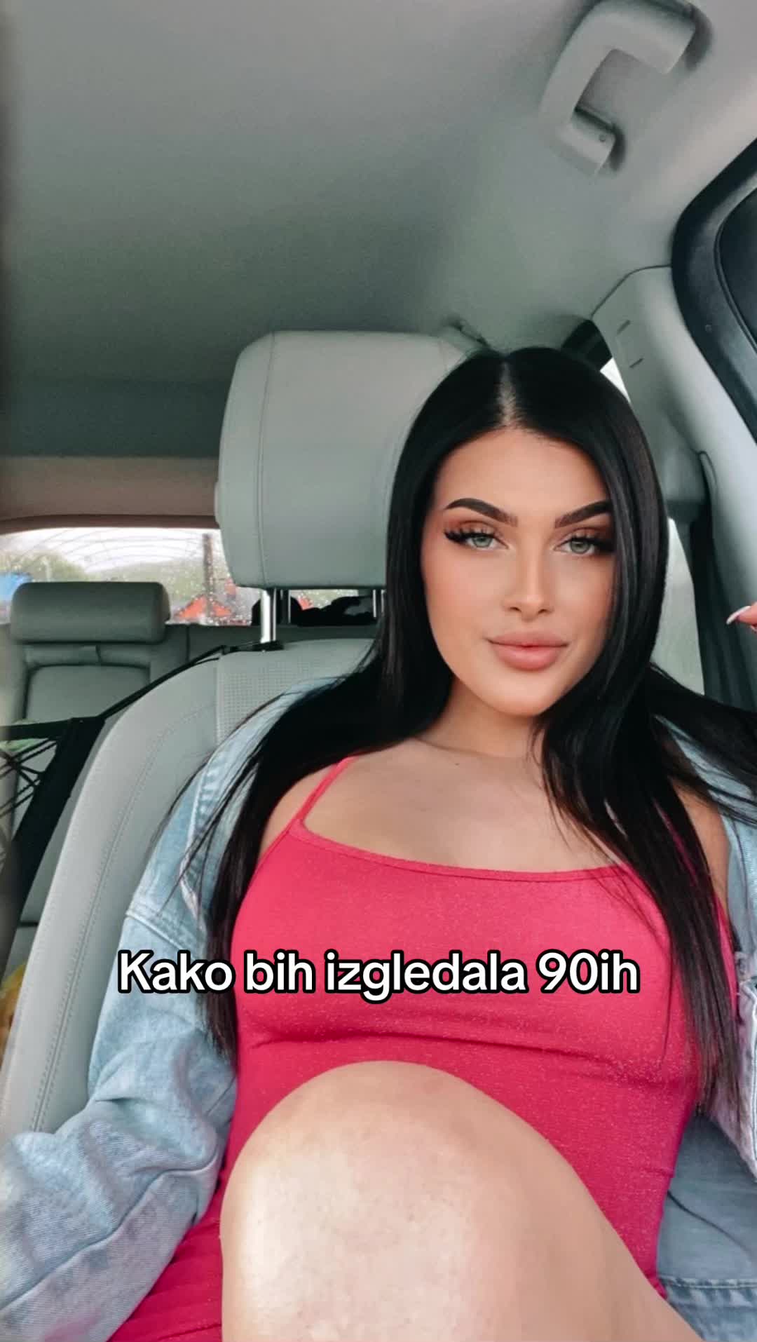 @Bella