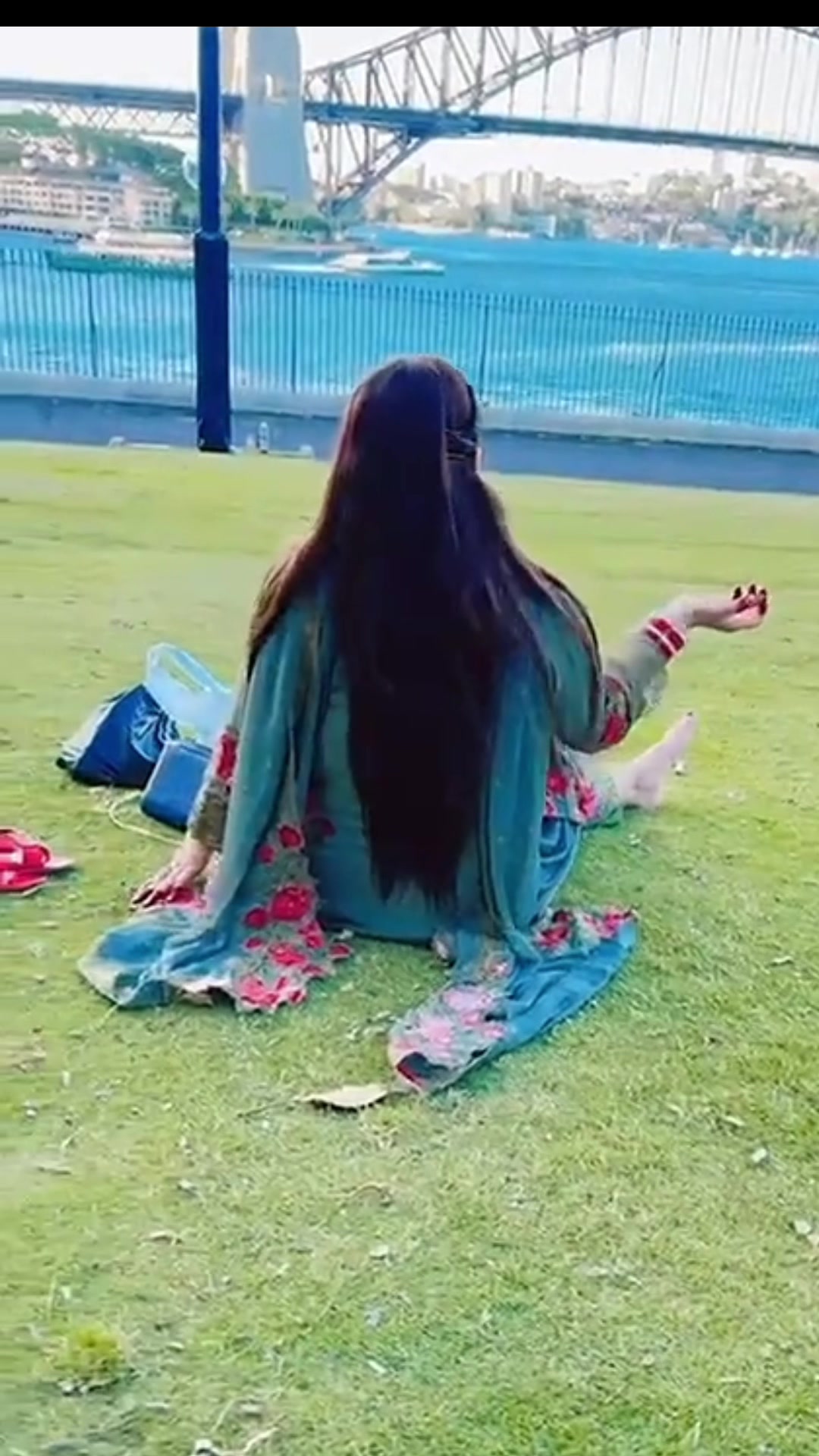 @Zainab Sayyed🇦🇺🦘