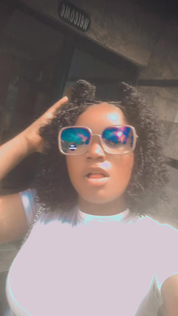 @Tee Gurl 01