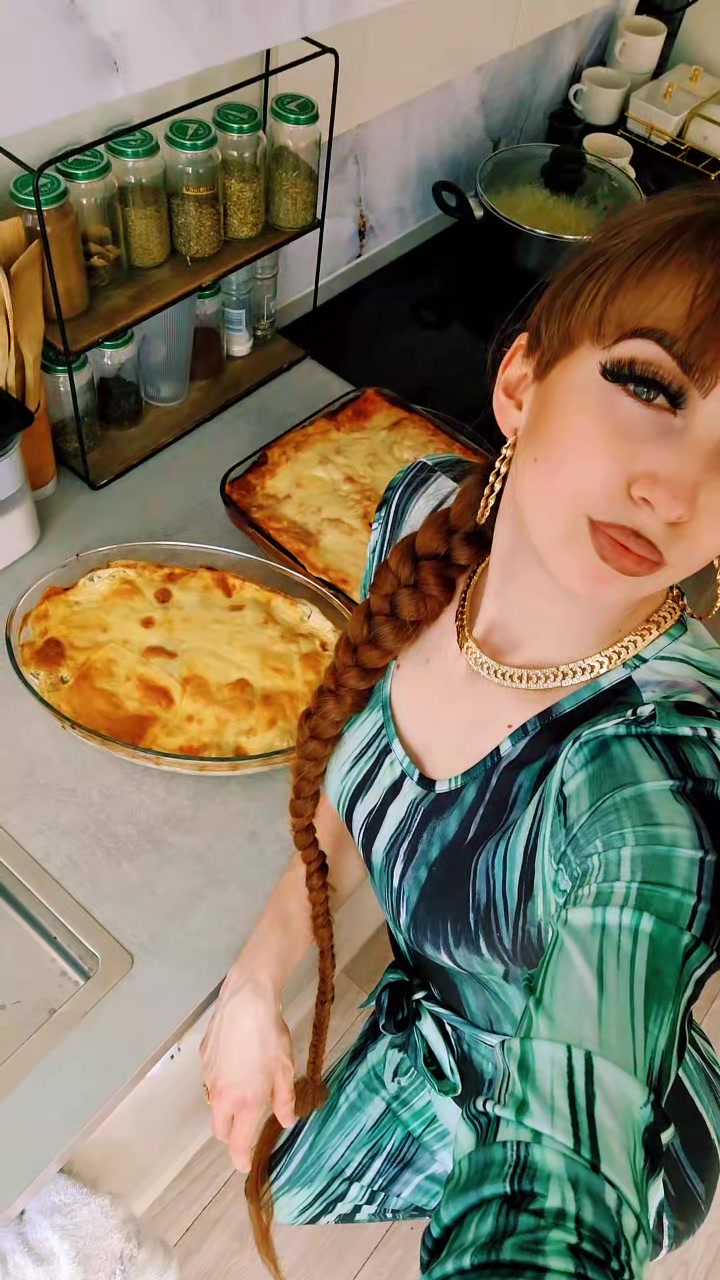 @👑KITTI HERCEGNŐ👑