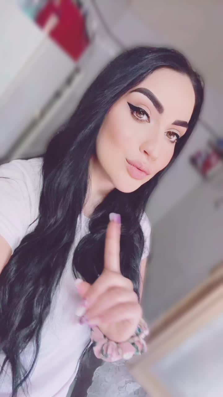 @Littledolly998