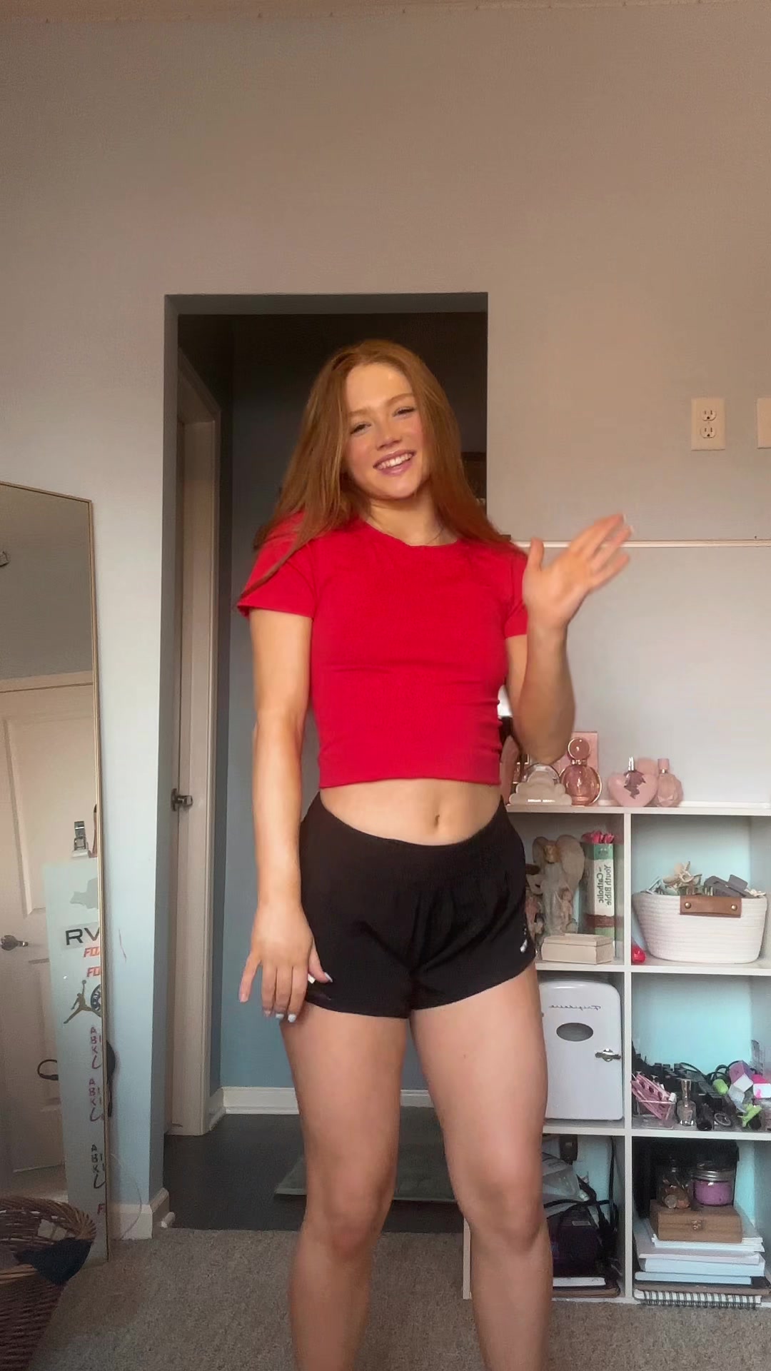@_cailyn_