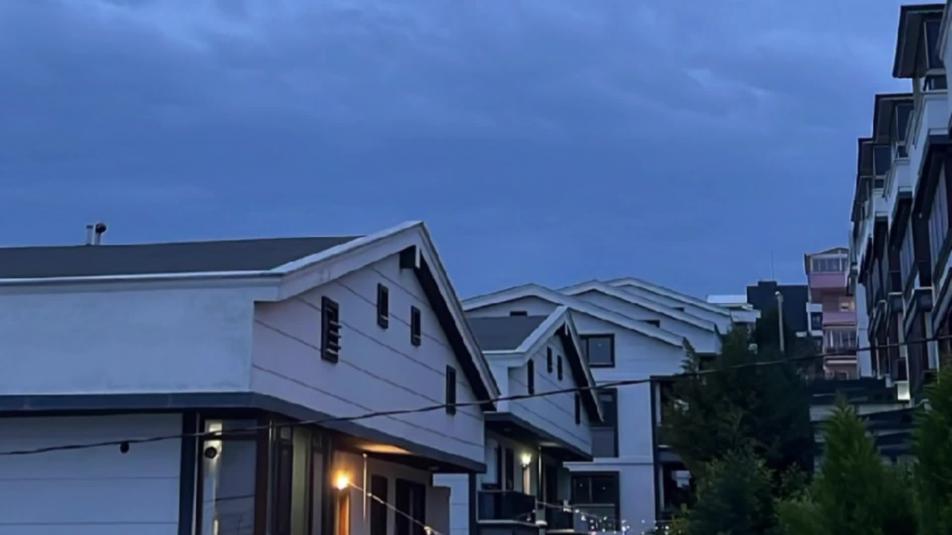 @M