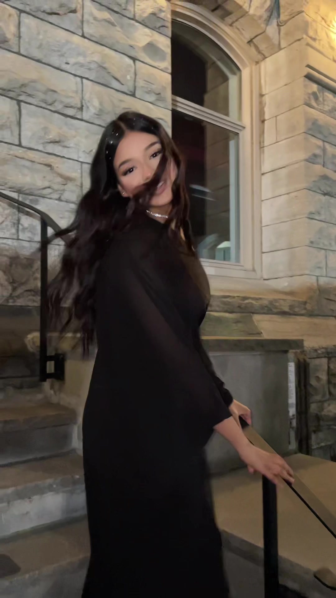 @𝓗