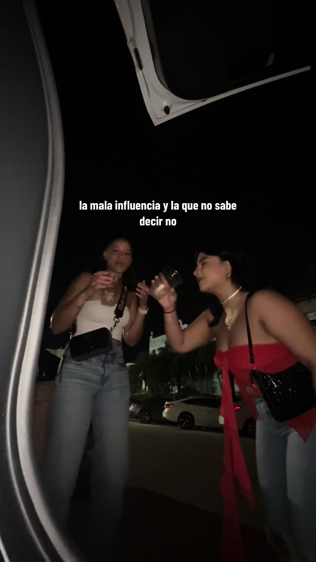@laura